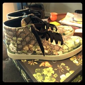 Men’s Size 12.5 Gucci Hightop Sneakers